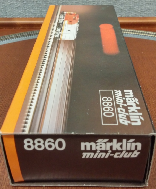 Locomotive Marklin Mini Club 8860 - EMD F7A Santa Fe - Échelle Z 1:220 - Occasion